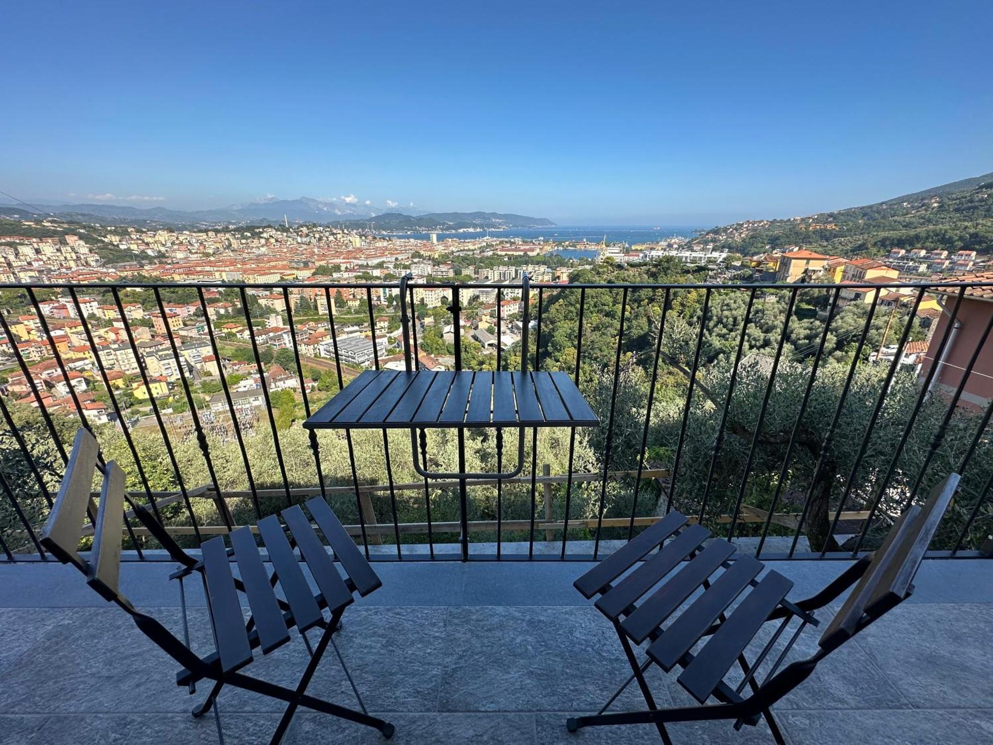 Bed and Breakfast 88 Miglia La Spezia Exterior foto