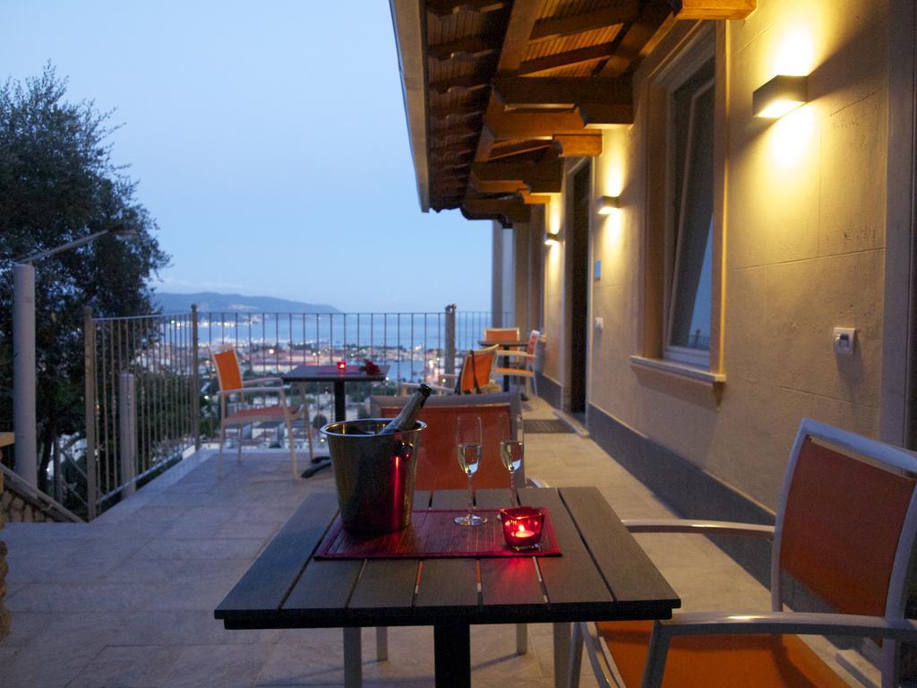 Bed and Breakfast 88 Miglia La Spezia Exterior foto