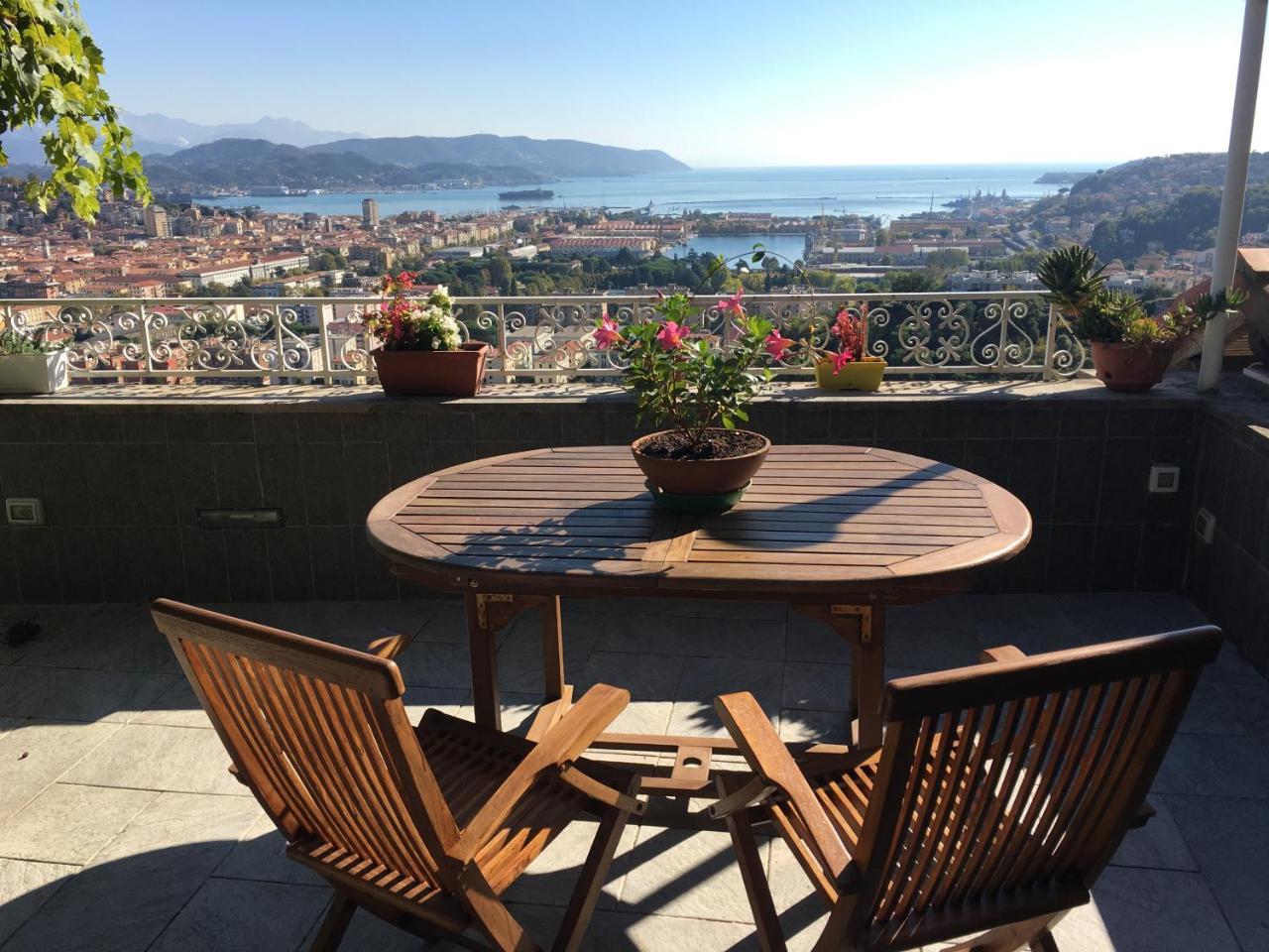 Bed and Breakfast 88 Miglia La Spezia Exterior foto